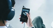 Sony Bangkitkan Lagi...
