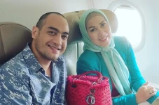 Venna Melinda Menangis...