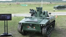 Rusia Kirim Robot Perang...