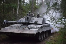 Spesifikasi Tank Challenger...