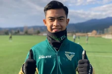 Pratama Arhan Gabung...