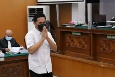 Bharada E Dituntut 12...