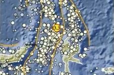 10 Gempa Susulan Guncang...
