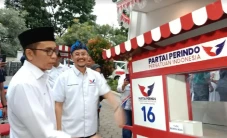 Peduli Rakyat Kecil,...