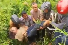 Memilukan, Wanita Muda...