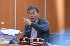 KPK Bakal Panggil Prasetyo...