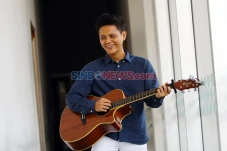 Stevan Pasaribu Bagikan...