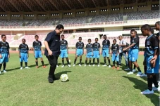 Erick Thohir Giring...