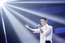 Profil Nyoman Paul,...