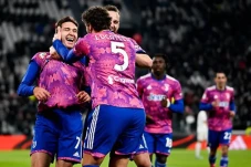 Hasil Juventus vs Monza:...