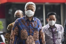 Kasus Suap Pengurusan...