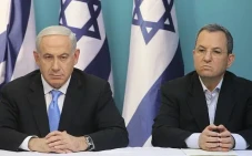 Mantan PM Israel Ehud...