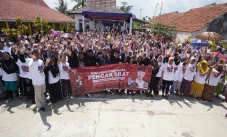 Saga Kenalkan Ganjar...