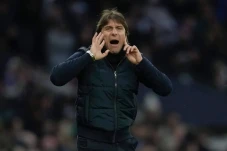 Umbar Keburukan Tottenham,...