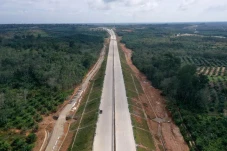 Tol Trans Sumatera Bakal...