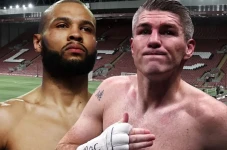 Liam Smith Mau Duel...