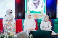 Gubernur Khofifah Dukung...
