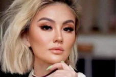 Agnez Mo Beri Dukungan...