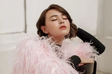 Amanda Manopo Tinggalkan...