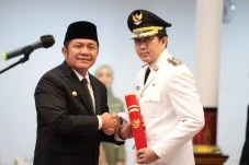 Dilantik Jadi Wabup,...