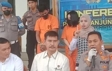 Suami Istri di Tanjungjabung...
