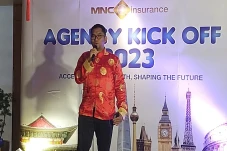 Raih Premi Kotor Rp1...