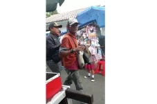 Jajakan Barang Dagangan...