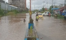 Banjir Rob Landa Kualatungkal...