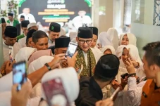 Kunjungi Ponpes Fadhlul...
