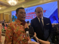 Hari Pertama Kejuaraan...
