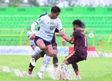 Hasil PSM Makassar vs...