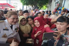 Dilantik Jadi Wali Kota...