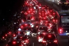 Horor Macet Jakarta,...