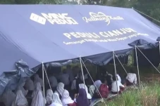 MNC Peduli Salurkan...
