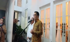 Sang Istri Bakal Maju...