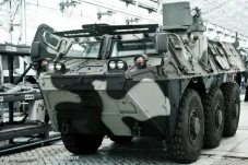 Kelebihan Anoa 6x6 Logistics,...