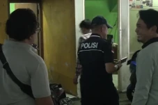Tak Bisa Tunjukan STNK,...