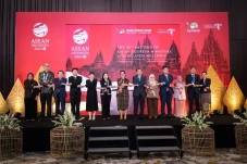 Pulihkan Pariwisata,...