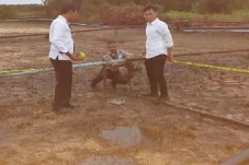 Ledakan di Ladang Minyak...