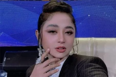 Dewi Perssik Blak-Blakan...