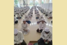 Kejar Ijazah Formal,...