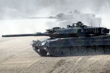 Batalion Rusia: Rebut...