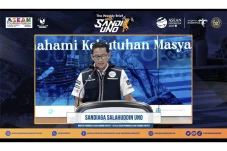 Sandiaga Uno Tampung...