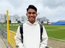 Marselino Ferdinan Kedinginan...