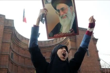 Khamenei Ampuni Puluhan...