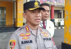 Jari Bayi 8 Bulan Putus...