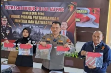Polda Jateng Gerebek...
