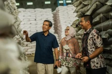 Stok Pupuk Subsidi Dipastikan...