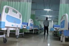Dua Tahun Lagi Kamar...