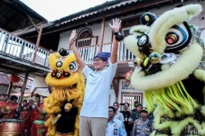 Sandiaga Kunjungi Destinasi...